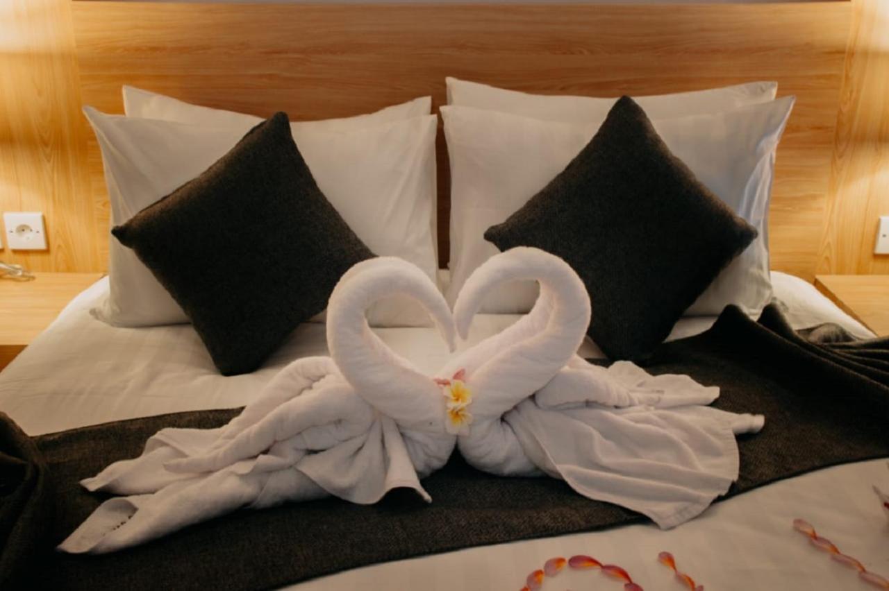 Sea Terras Suite And Luxury Batununggul Екстериор снимка